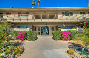 520 Clarendon Ave #E18, Phoenix, AZ 85013