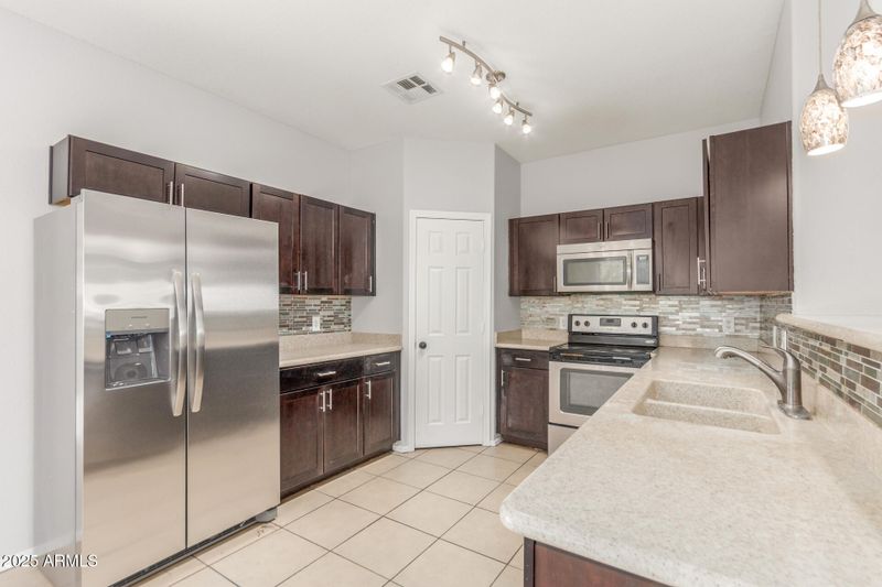 520 E Townley Ave, Phoenix, AZ 85020