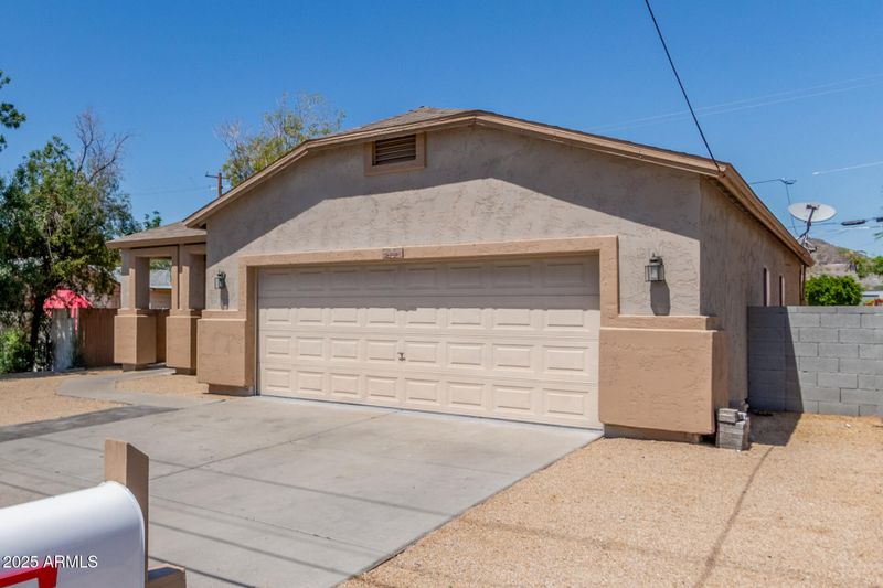 520 E Townley Ave, Phoenix, AZ 85020
