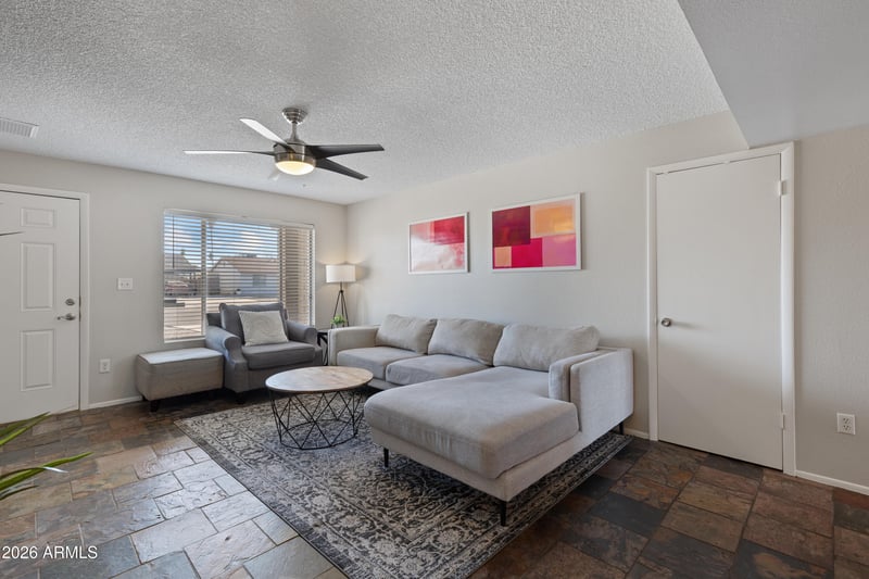 520 Watson Dr, Tempe, AZ 85283