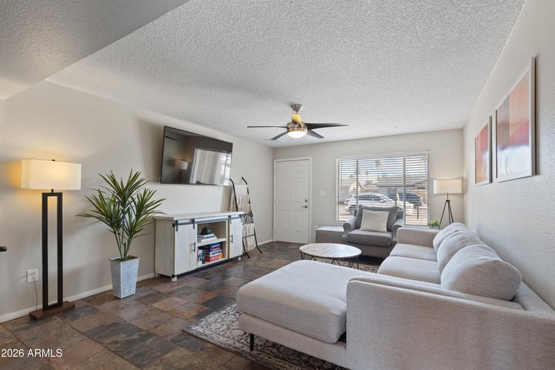 520 Watson Dr, Tempe, AZ 85283