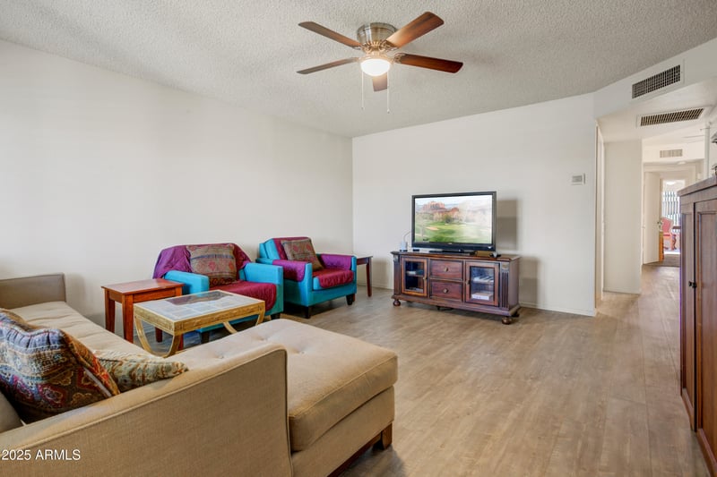520 Greenfield Rd #26, Mesa, AZ 85206