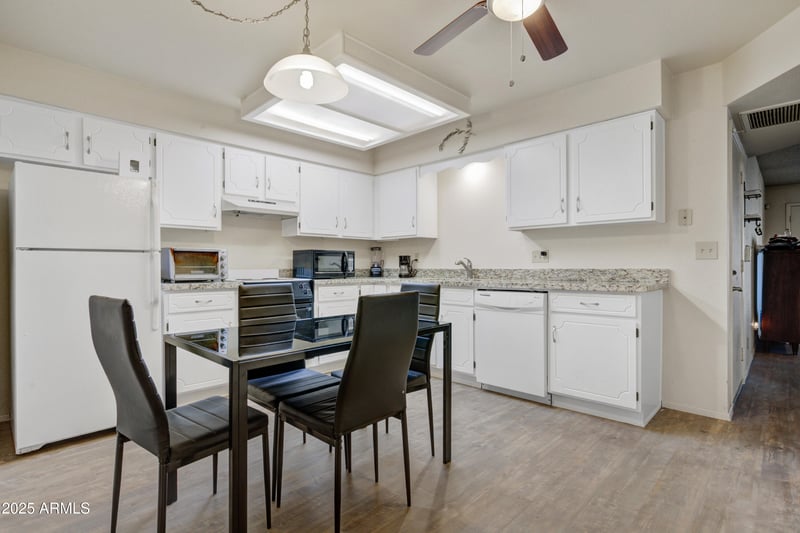 520 Greenfield Rd #26, Mesa, AZ 85206