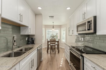 520 Hartford Ave, Phoenix, AZ 85022