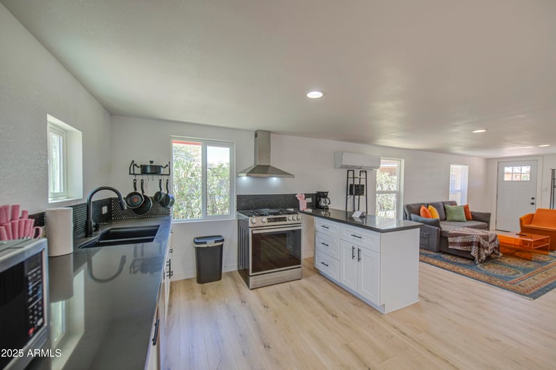 520 Macdonald --, Mesa, AZ 85210