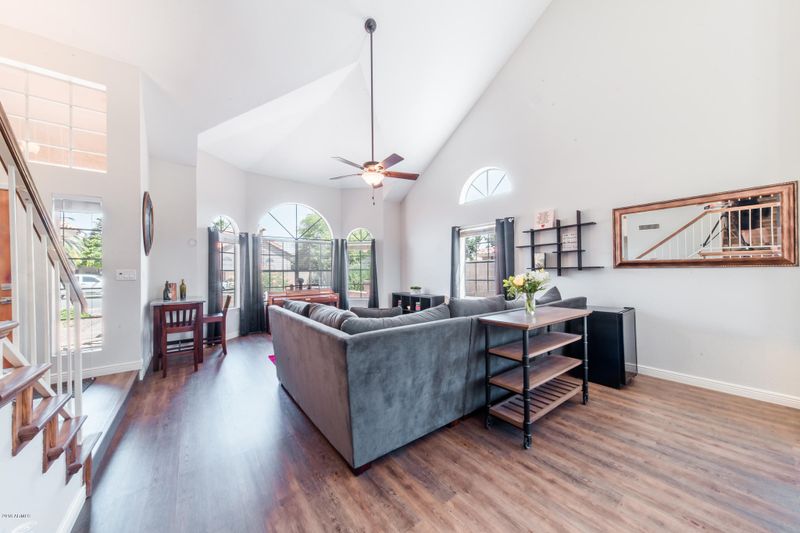 520 N Ash Dr, Chandler, AZ 85224