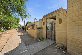 520 N Hobson Pz, Mesa, AZ 85203