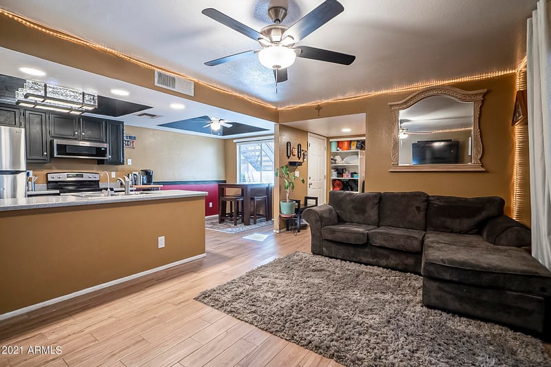 520 N Stapley Dr #110, Mesa, AZ 85203
