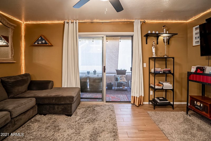 520 N Stapley Dr #110, Mesa, AZ 85203