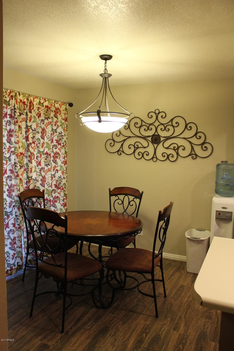 520 N Stapley Dr #187, Mesa, AZ 85203