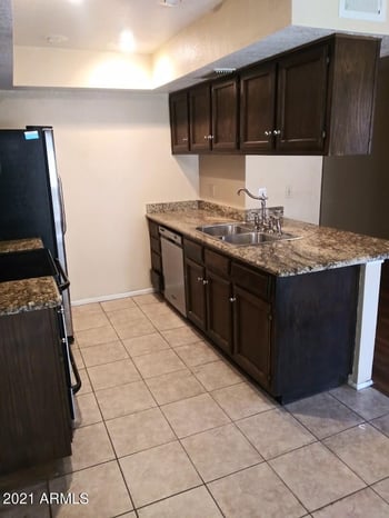 520 N Stapley Dr #291, Mesa, AZ 85203