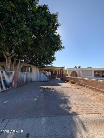 520 Crismon Rd, Mesa, AZ 85208