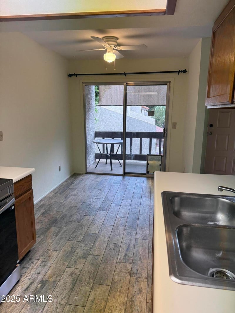 520 Stapley Dr #248, Mesa, AZ 85203