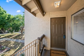520 Stapley Dr #285, Mesa, AZ 85203