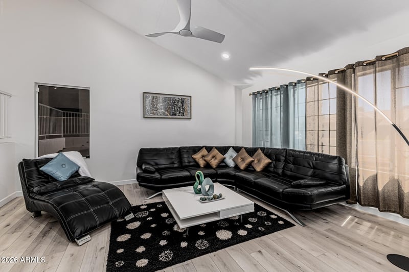 520 Century Ave, Gilbert, AZ 85233