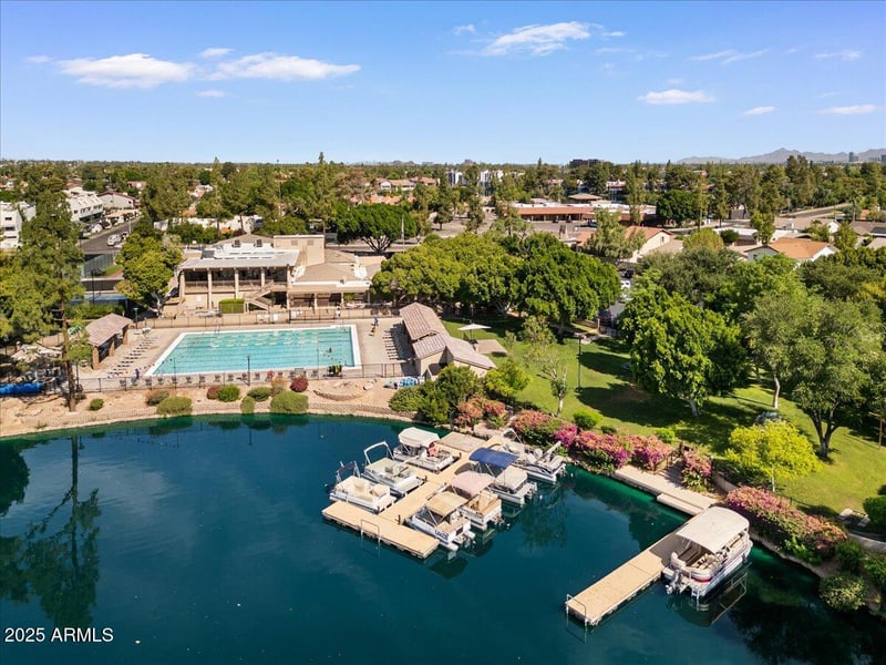 5200 Lakeshore Dr #120, Tempe, AZ 85283