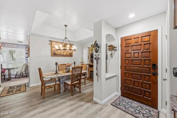 5200 Lakeshore Dr #116, Tempe, AZ 85283
