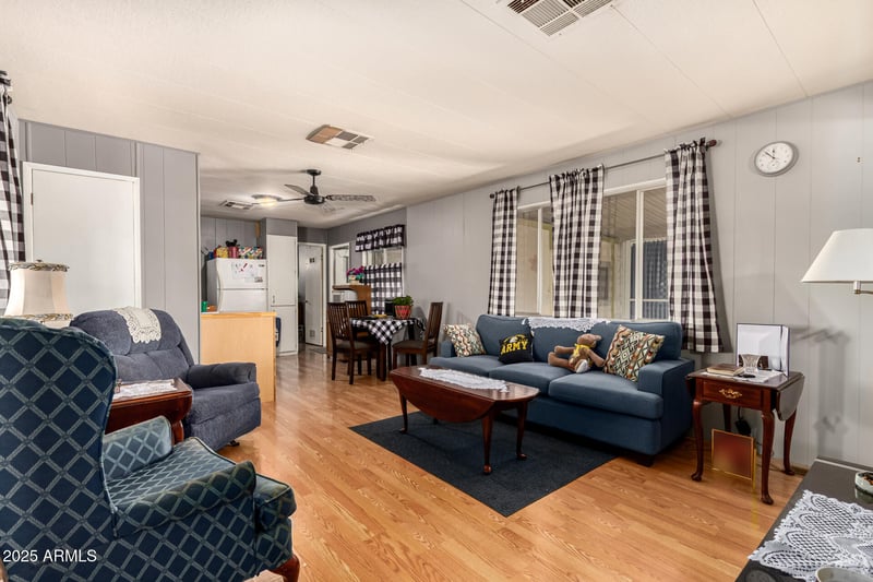 5201 Camelback Rd #AP243, Phoenix, AZ 85031