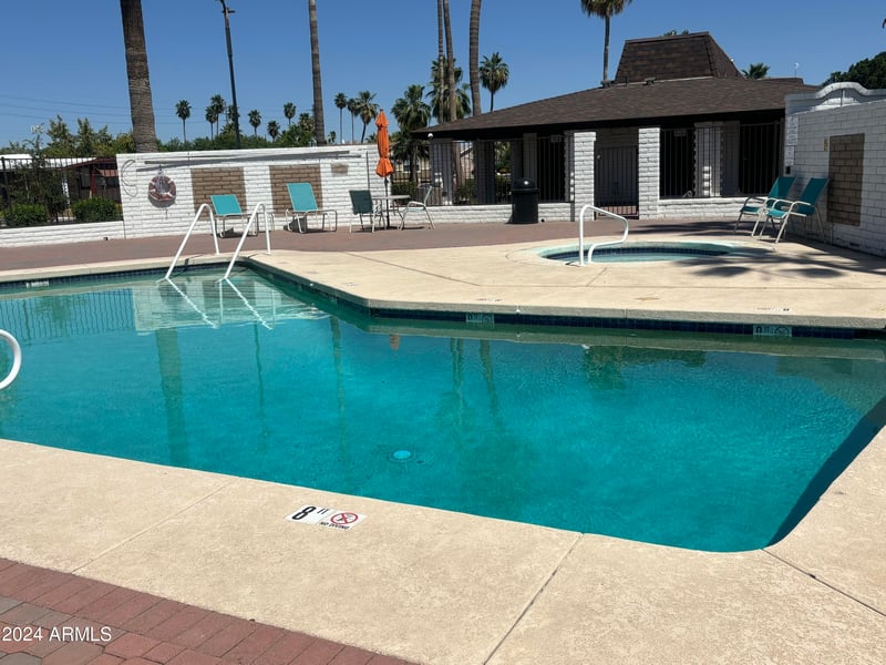 5201 W Camelback Rd #F122, Phoenix, AZ 85031