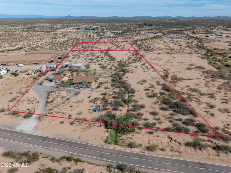 52019 Forepaugh Peak Rd, Wickenburg, AZ 85390