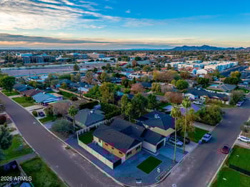 5202 18th Pl, Phoenix, AZ 85016