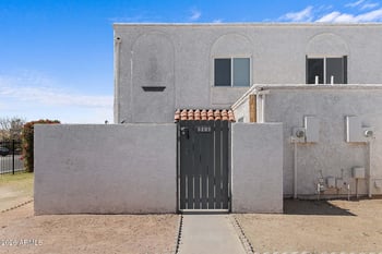 5202 42nd Ln, Phoenix, AZ 85019