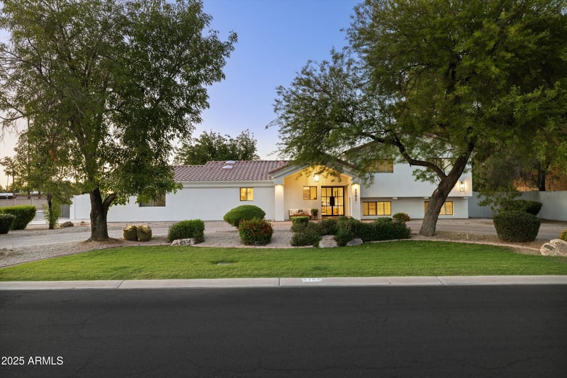 5202 Larkspur Dr, Scottsdale, AZ 85254
