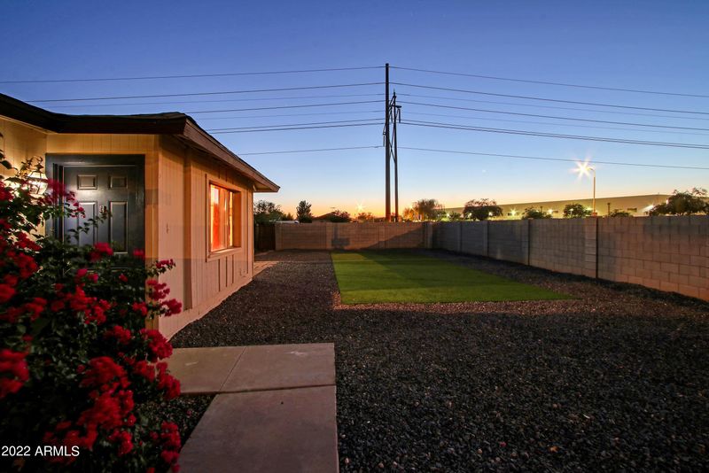 5202 S 46th Pl, Phoenix, AZ 85040