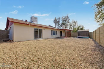 5202 Brown St, Glendale, AZ 85302
