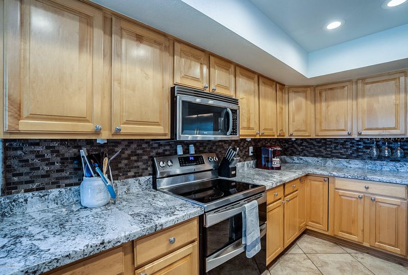 5202 W Surrey Ave, Glendale, AZ 85304