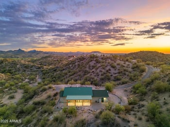 52029 295th Ave, Wickenburg, AZ 85390