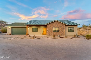 52029 295th Ave, Wickenburg, AZ 85390