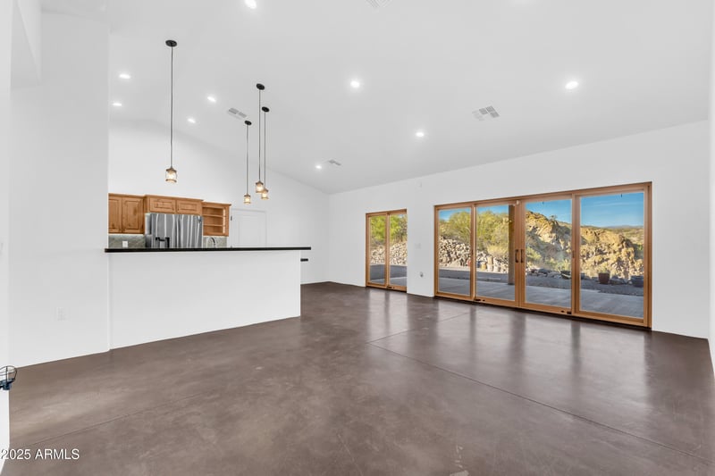 52029 295th Ave, Wickenburg, AZ 85390