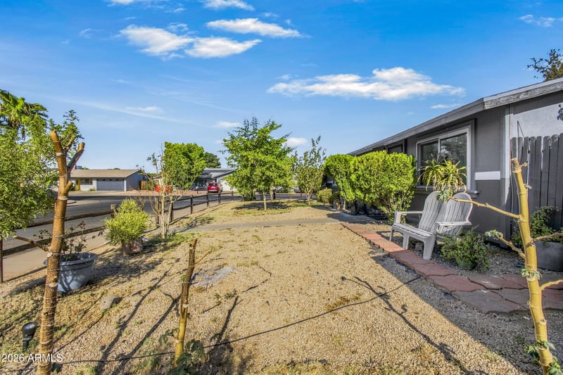 5203 W Banff Ln, Glendale, AZ 85306