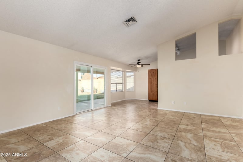 5204 Diana Ave, Glendale, AZ 85302