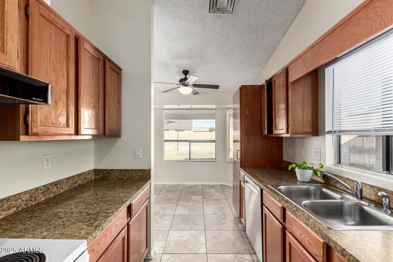 5204 Diana Ave, Glendale, AZ 85302