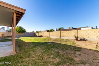 5204 Diana Ave, Glendale, AZ 85302