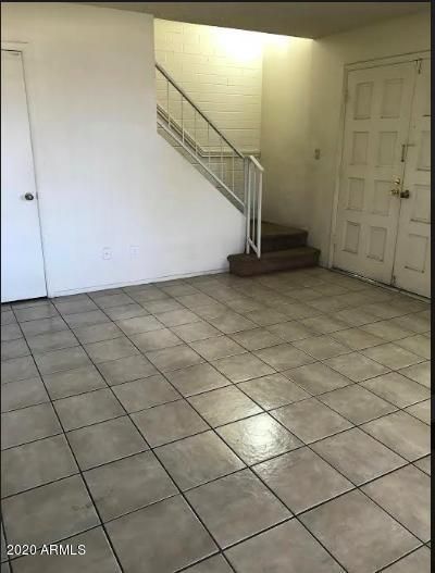 5204 N 42nd Pw, Phoenix, AZ 85019