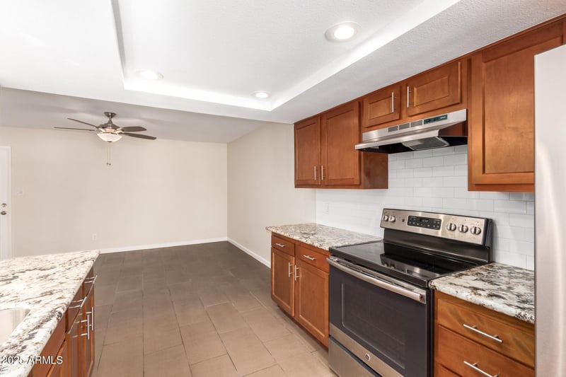 5204 Saguaro Cir, Phoenix, AZ 85044