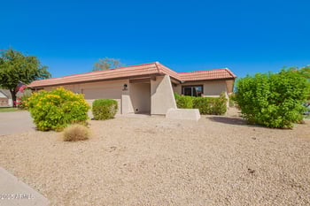 5204 Saguaro Cir, Phoenix, AZ 85044