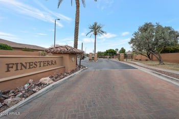 5205 Sandstone Pl, Chandler, AZ 85249