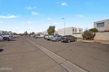 5206 N 42nd Ln, Phoenix, AZ 85019