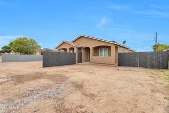 5206 S 11th Ave, Phoenix, AZ 85041