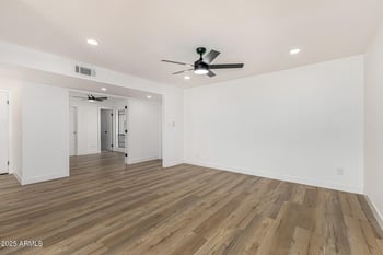 5207 24th St #201, Phoenix, AZ 85016