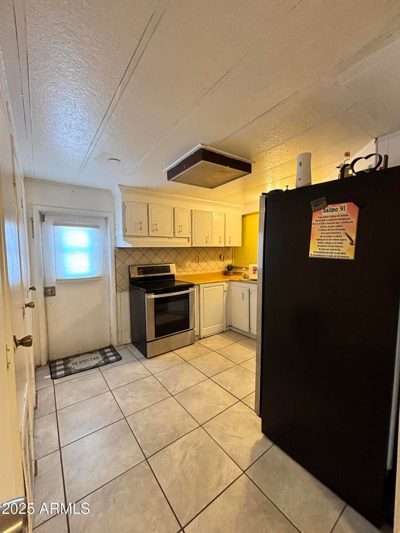 5207 Black Canyon Hw #18, Phoenix, AZ 85015