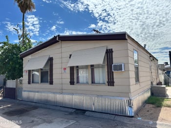 5207 Black Canyon Hw #18, Phoenix, AZ 85015