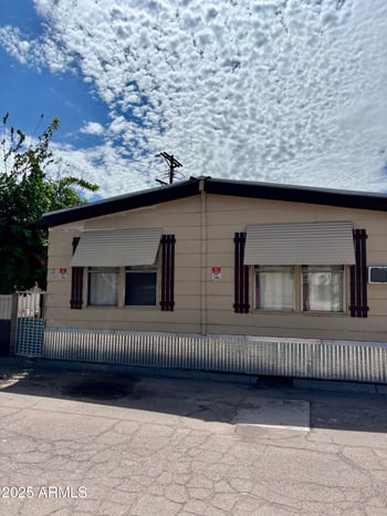 5207 Black Canyon Hw #18, Phoenix, AZ 85015