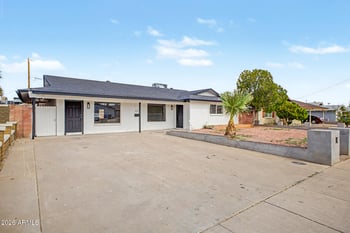 5207 N 39th Dr, Phoenix, AZ 85019