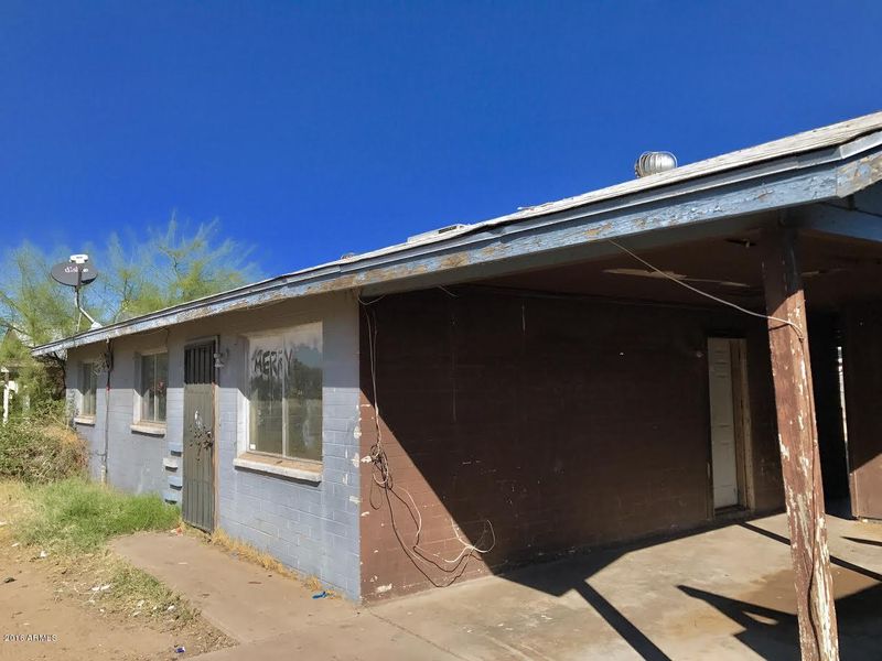 5207 S 12th Way, Phoenix, AZ 85040