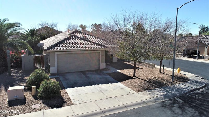 5207 W Campo Bello Dr, Glendale, AZ 85308